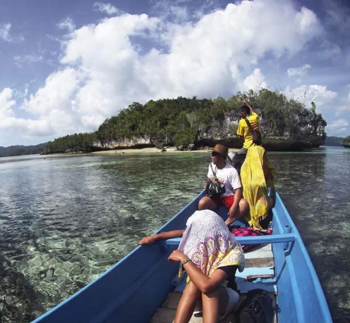 Arborek Diving Homestay R4 Besir Exterior photo
