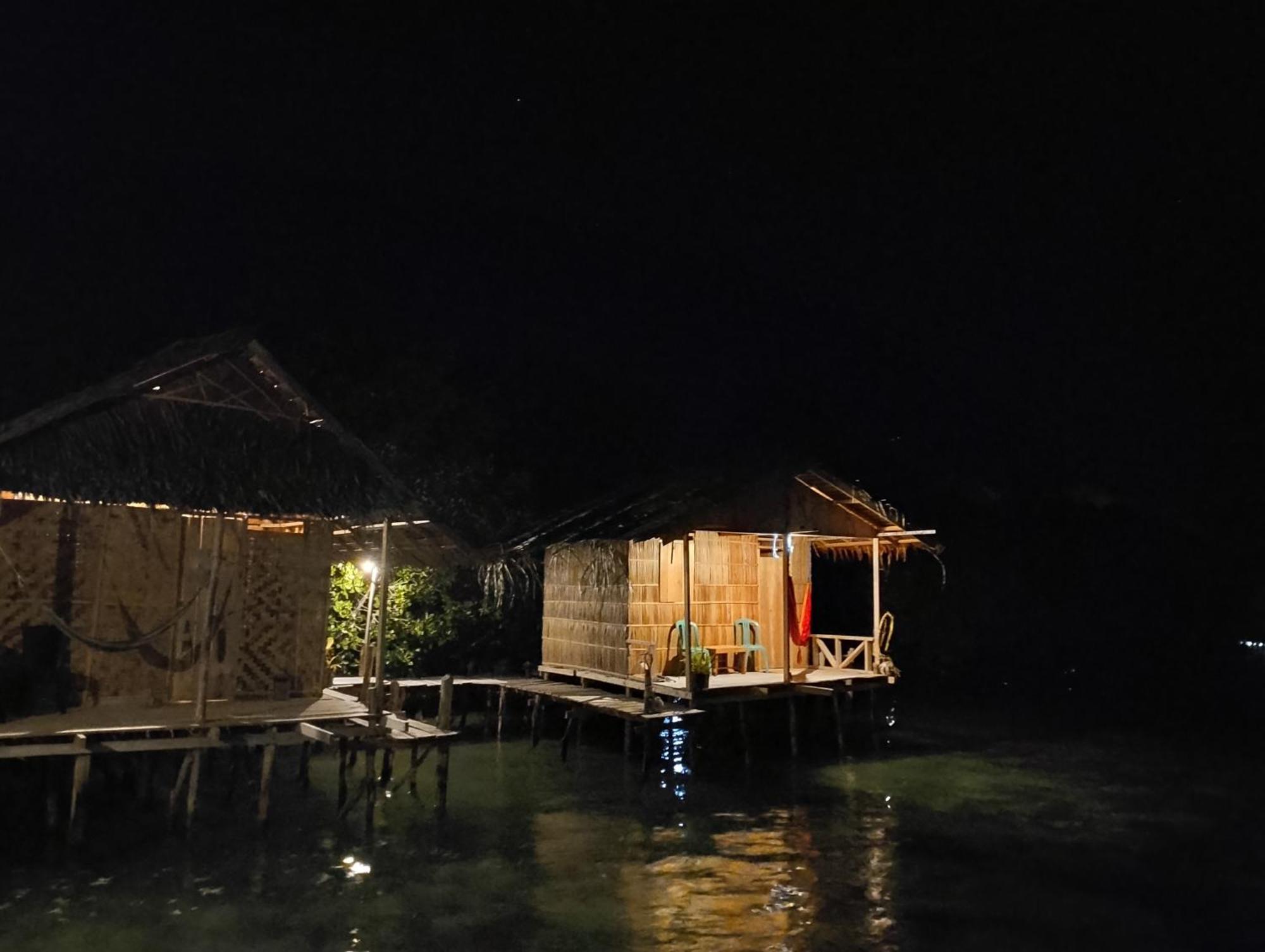 Arborek Diving Homestay R4 Besir Exterior photo